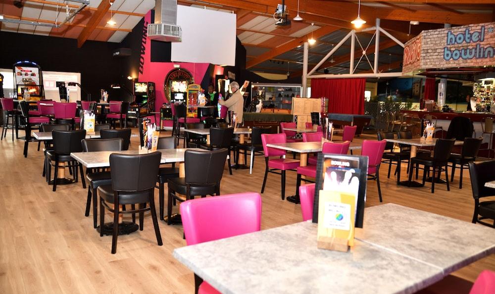 Cit'Hotel Restaurant Du Bowling De มีโญ ภายนอก รูปภาพ