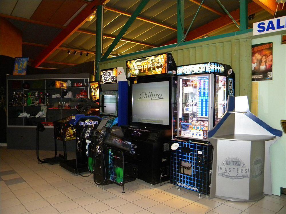 Cit'Hotel Restaurant Du Bowling De มีโญ ภายนอก รูปภาพ